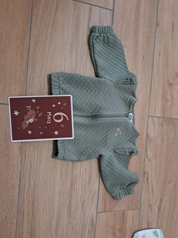 Gilet zippé gemo 6 mois - photo numéro 3