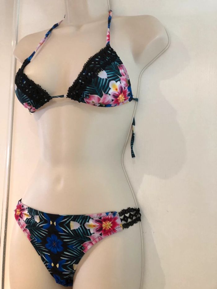 Maillot de bain taille 36 noir et multicolore broderie 2 pièces - photo numéro 16