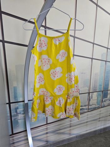 Robe légère jaune taille 3 ans / 94cm
