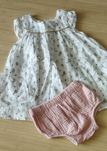 Robe et bloomer
