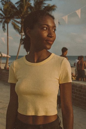 Joli crop top Topshop taille 40 neuf avec étiquette