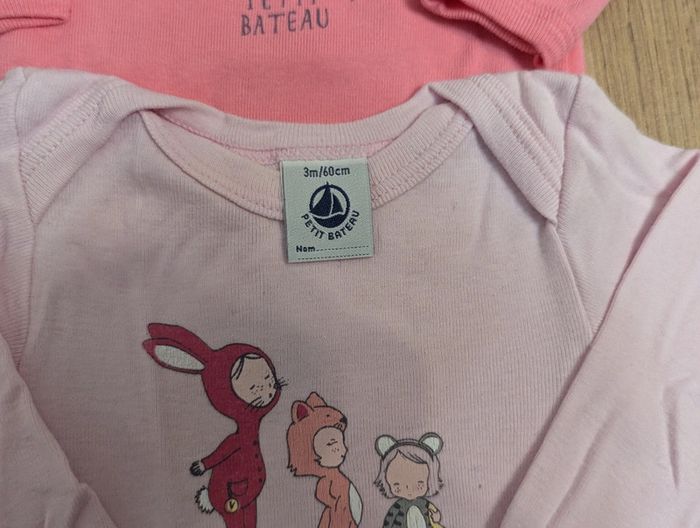 Lot bodies 3 mois - photo numéro 5