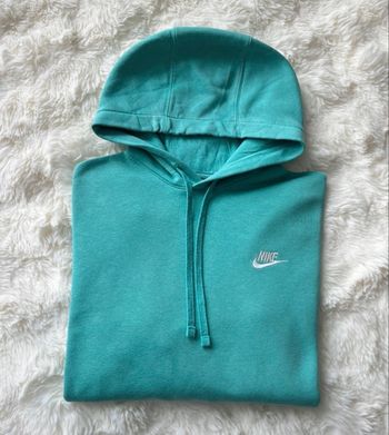 Sweat a capuche Nike taille S vert 