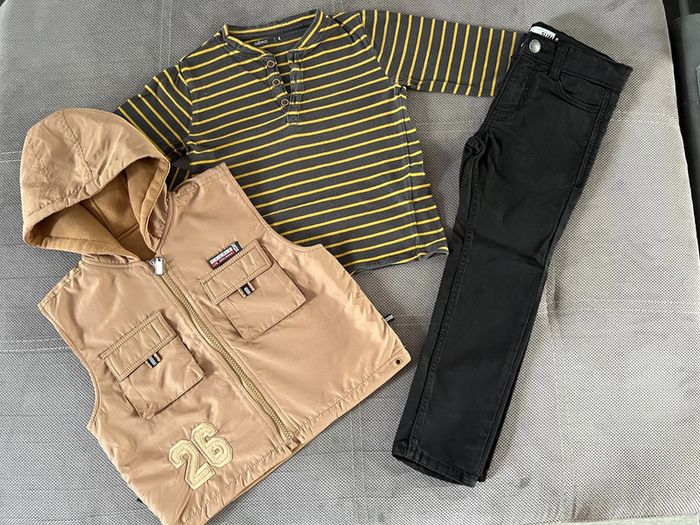 Lot de vêtements 4 ans garçon - photo numéro 15