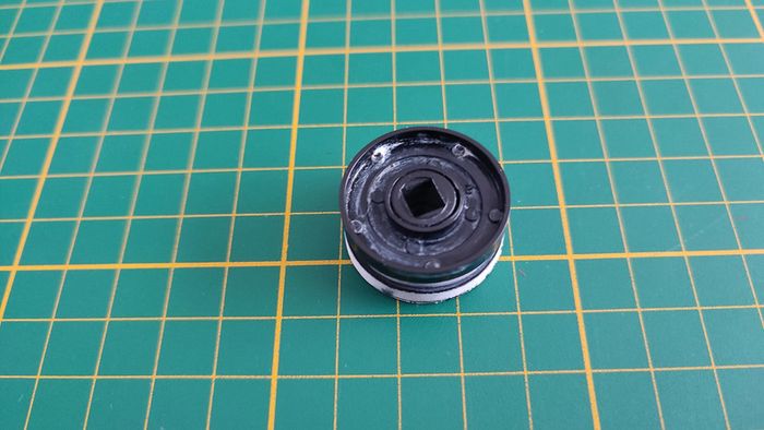 Jante seule pièce détachée miniature 1/18 Solido Citroën Xsara Wrc #C62 - photo numéro 2