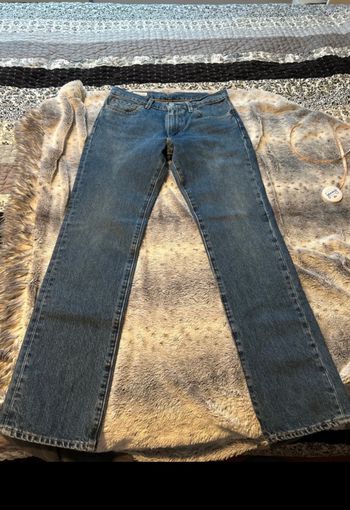Jean levîs 511 bleu W30L30 très bon état 