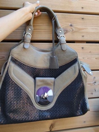 Sac a main femme en cuir, marque no.nu, en  tres bon état