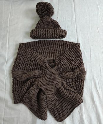 Cache épaules et bonnet