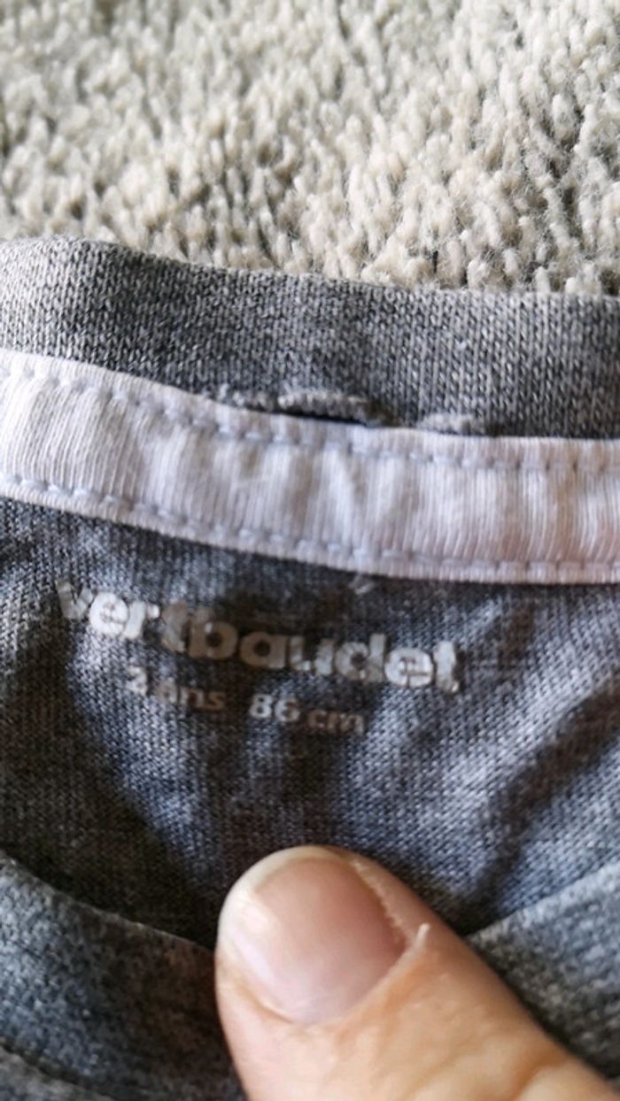 T-shirt 2 ans - photo numéro 2