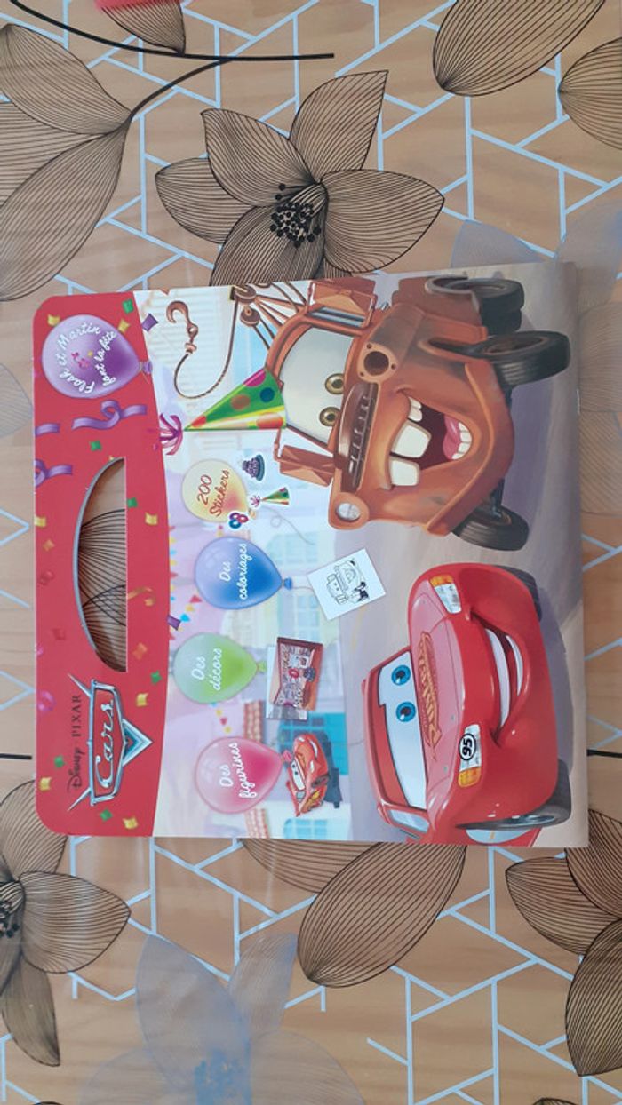 Livre activités Cars