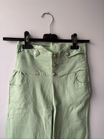 Pantalon élastique vert