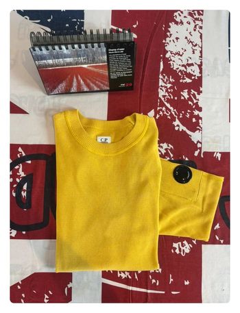 Pull C.P Company taille 48 (M) jaune moutarde