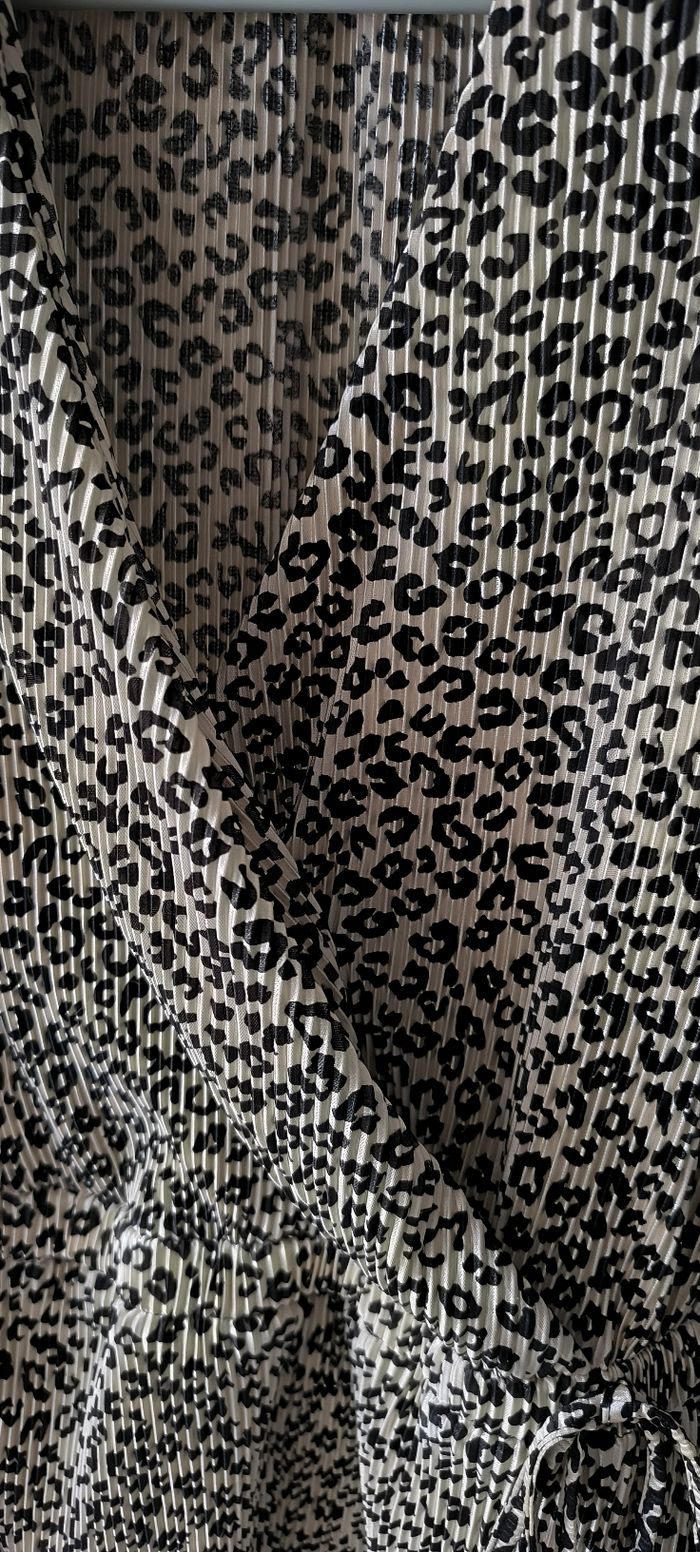 Magnifique blouse manches 3/4 Gémo taille S - photo numéro 5