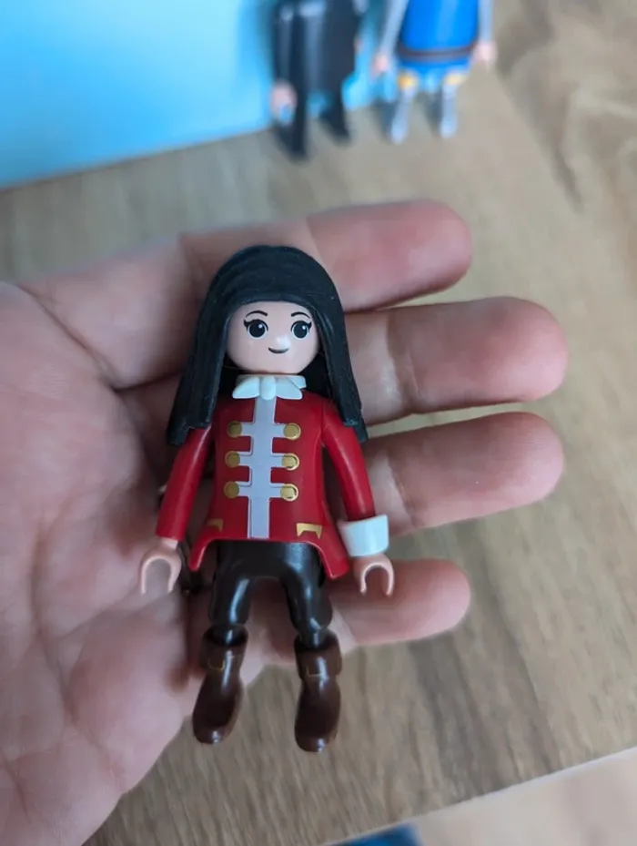 Lot de 4 figurines playmobil super 4 - photo numéro 5