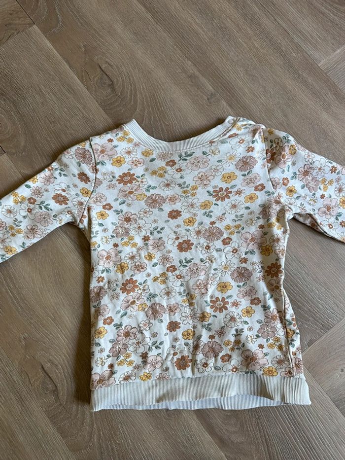 Sweat à fleurs