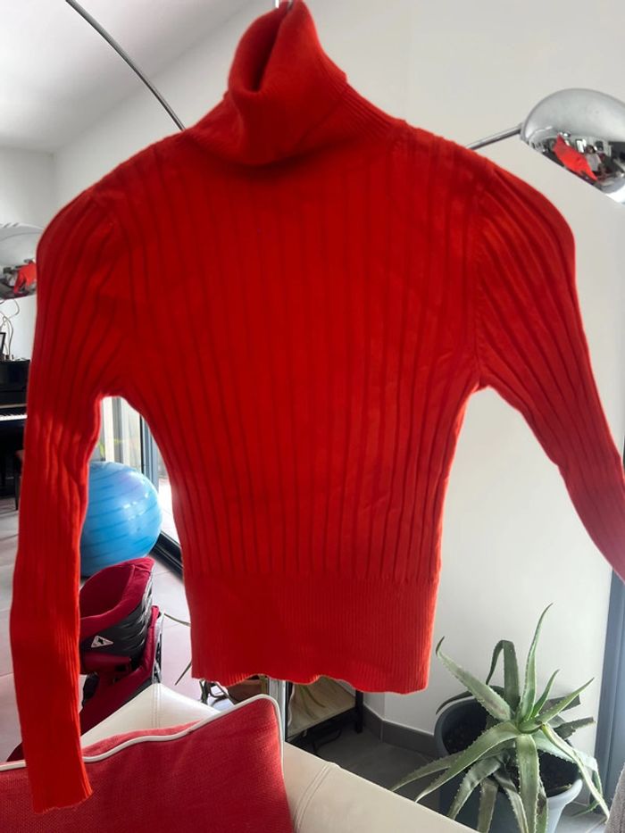 Pull Zara