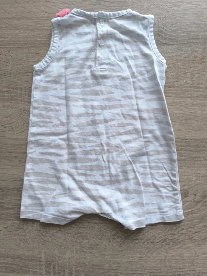 Barboteuse pyjama short 9 mois chat - photo numéro 4