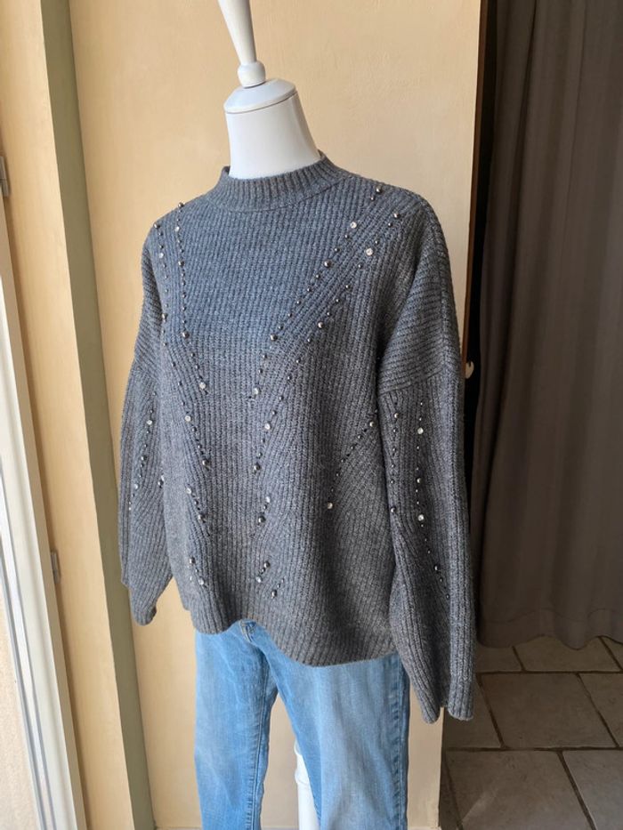 Pull gris strass Stradivarius S - photo numéro 4