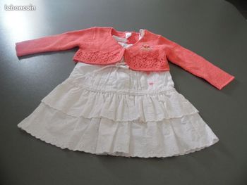 Robe blanche + gilet rose 18 mois