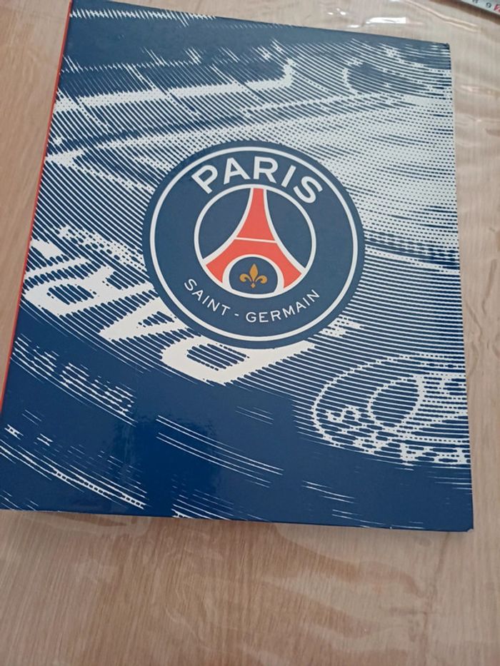 Classeur PSG