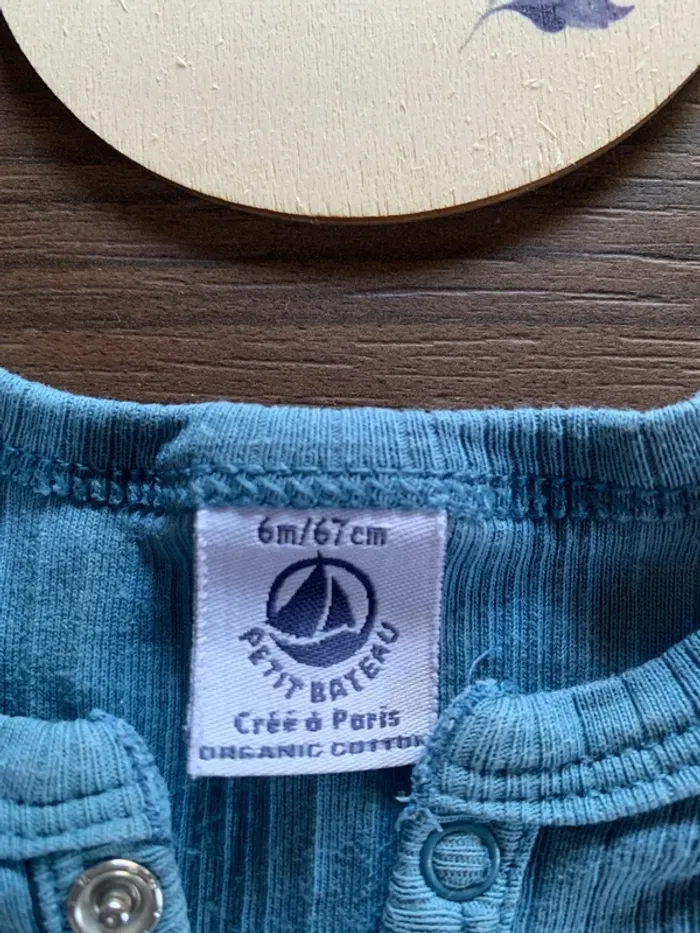 Lot bodies Petit Bateau manches courtes - photo numéro 6