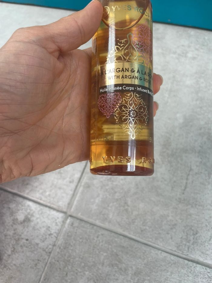 Huile douche Yves Rocher neuf - photo numéro 2