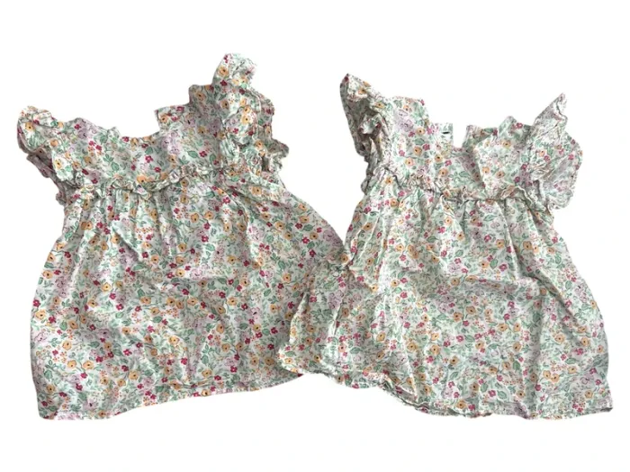 Jolies petites robes à fleurs x2
