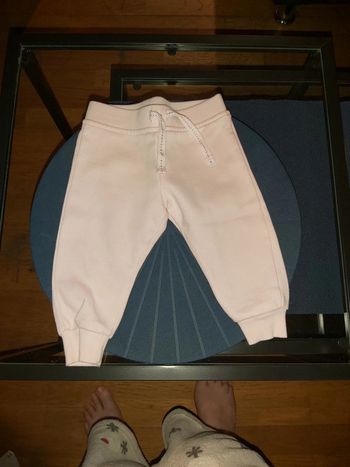 Pantalon training taille 6/9mois 74cm primark