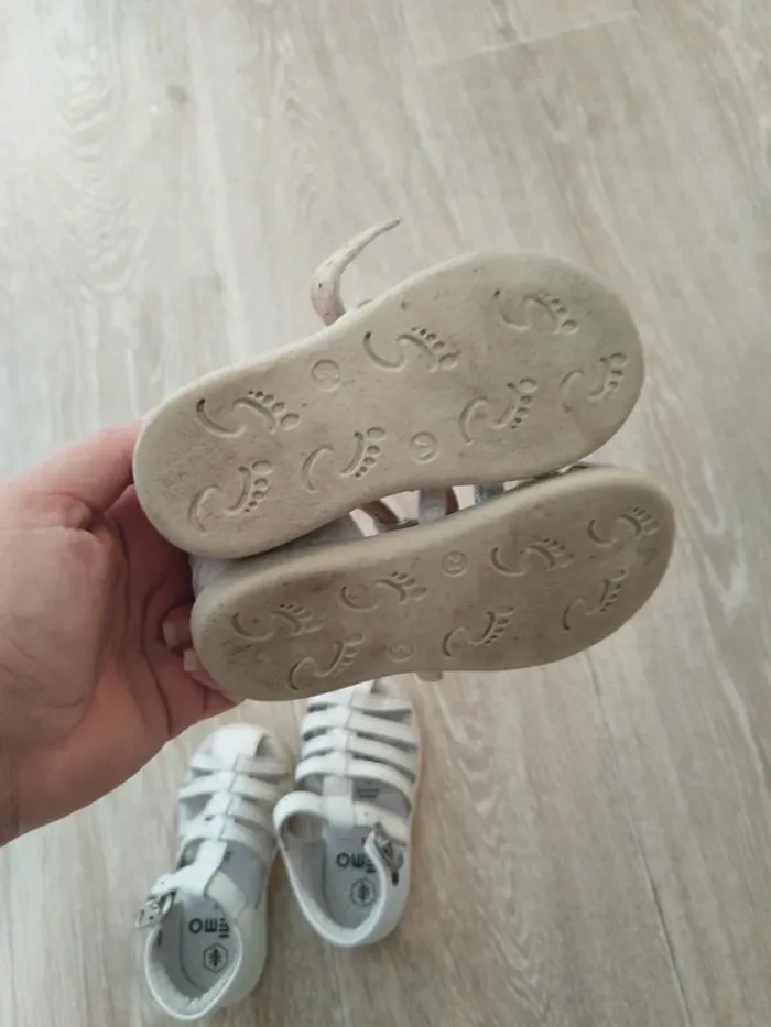 2 paires de chaussures été - photo numéro 3