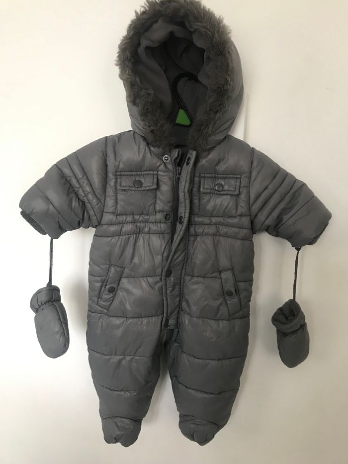 Combinaison bébé garçon T 1 mois grise DPAM