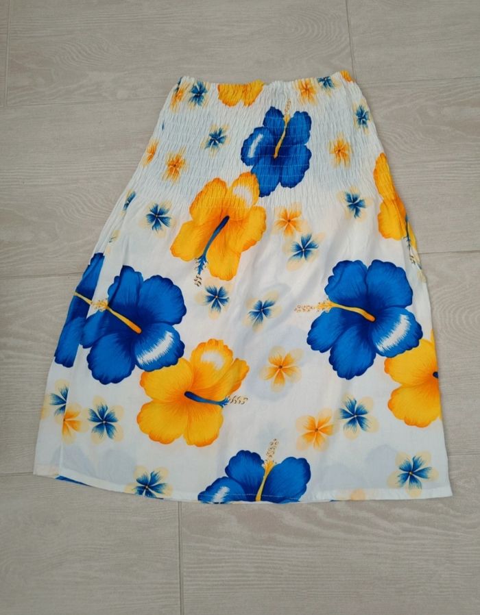 Robe courte ou jupe longue grossesse