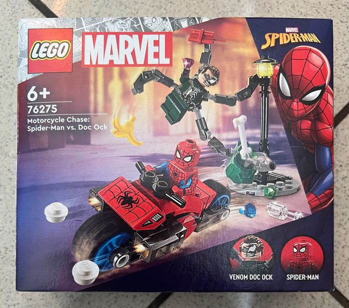 Lego Marvel 76275 La Course-poursuite en moto