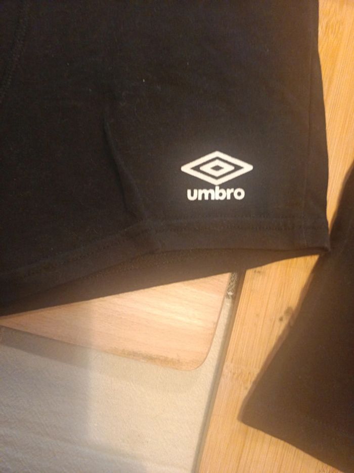 Lot de 2 boxers Umbro taille Xl - photo numéro 3