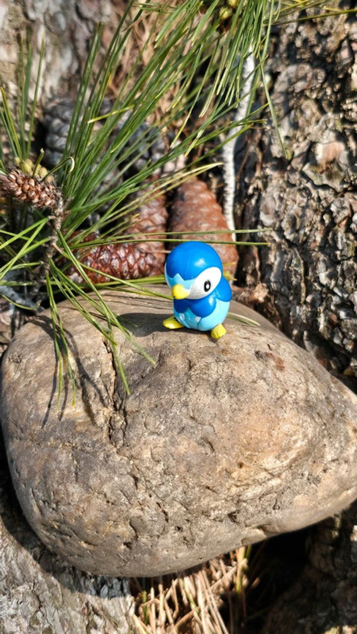 Super figurine Pokemon Nintendo tiplouf