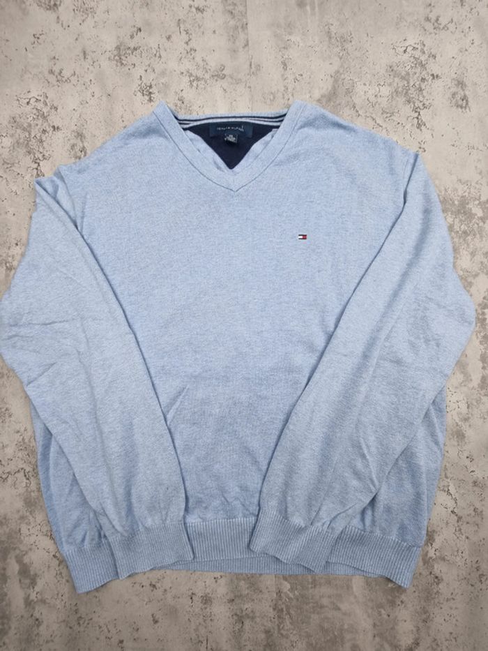 Pull col V Tommy Hilfiger bleu ciel – Taille XXL Homme - photo numéro 3