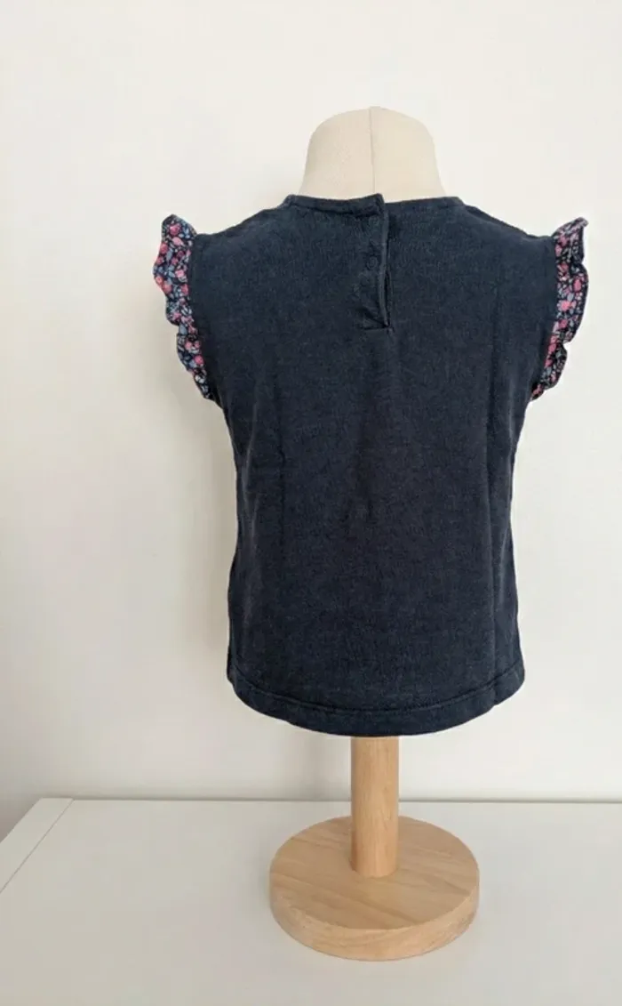 T-shirt bleu marine à volants fleuris - Tape à l'Oeil (TAO) - 18 mois (80 cm) - photo numéro 2