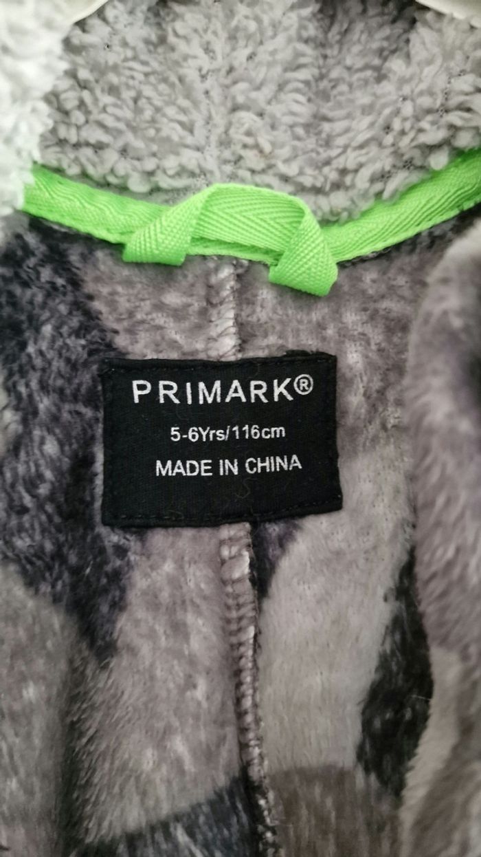 Pyjama une pièce(combi) enfant 5-6 ans - photo numéro 2