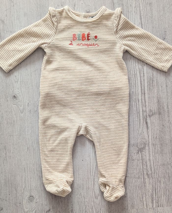 Pyjama velours bébé fille tape à l'oeil 6 mois - photo numéro 2