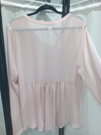 Jolie blouse fluide volant rose clair   42