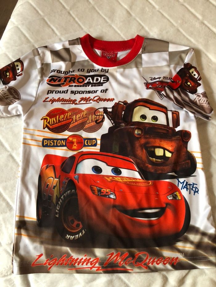 T-shirt cars