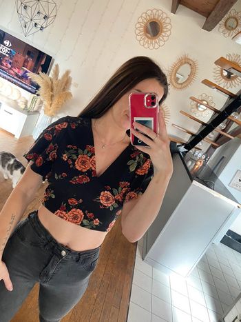 Haut à fleur dos nu