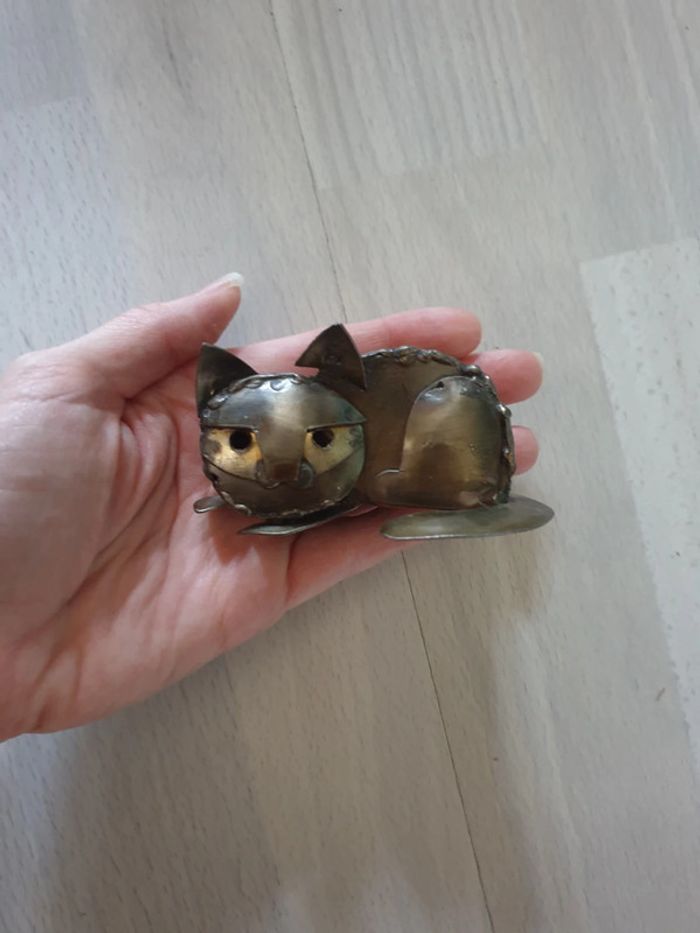 Magnifique chat métal déco vintage