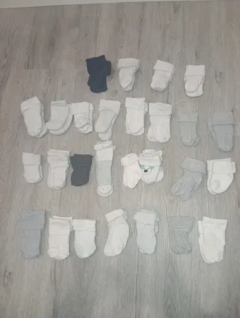 Lot chaussettes bebe