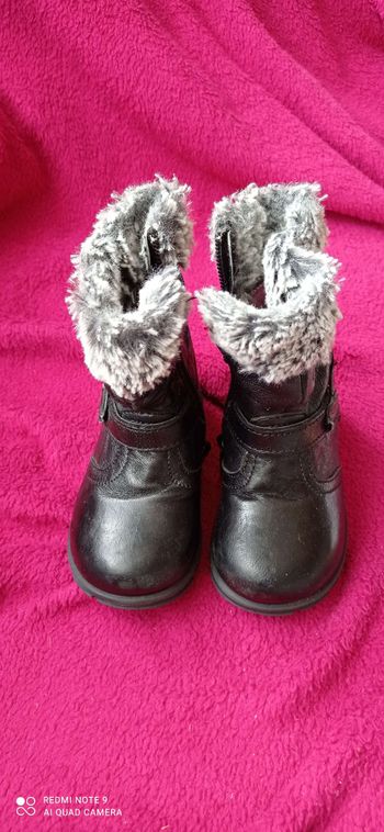 Bottes noires en cuir