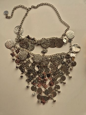 Bijoux shooting couleur argenté
