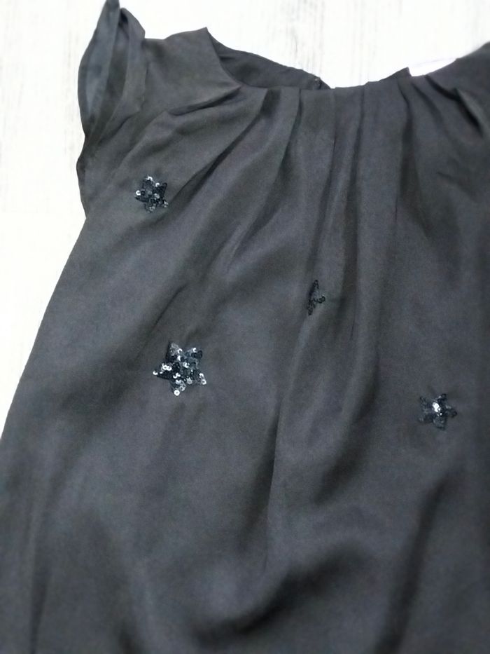 Robe noire - photo numéro 2