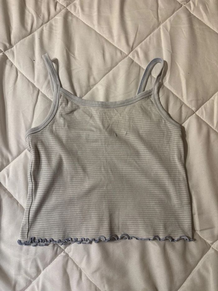 Croc top