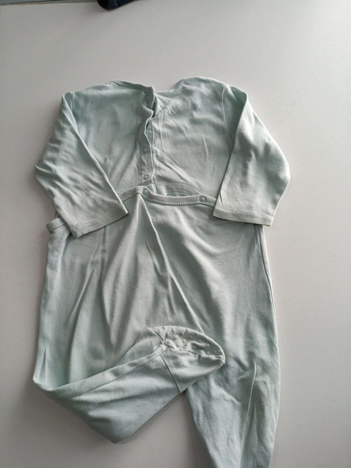 Pyjama fin - photo numéro 3