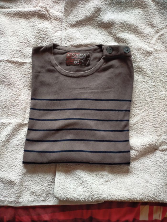 Pull ras du cou rayé marron bleu