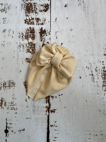 Bonnet à noeud bébé